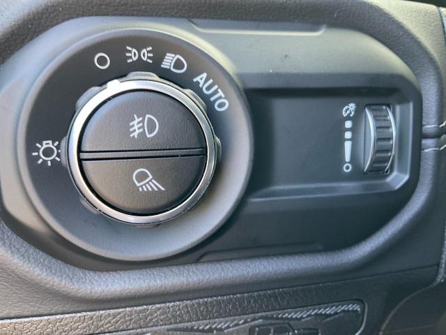 2025 Jeep Gladiator Vehicle Photo in Kaukauna, WI 54130