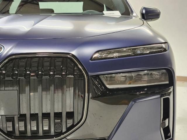 2025 BMW i7 Vehicle Photo in GRAPEVINE, TX 76051