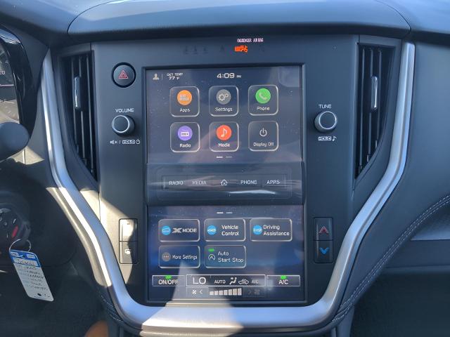 2025 Subaru Outback Vehicle Photo in Green Bay, WI 54304