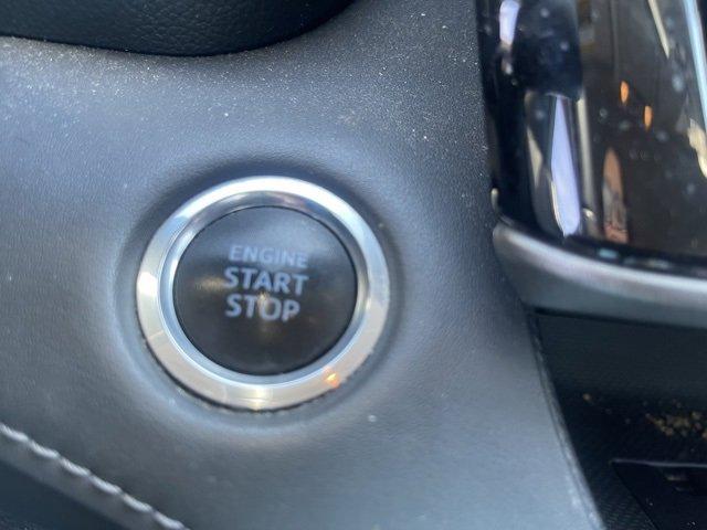 2020 Toyota Highlander Vehicle Photo in Philadelphia, PA 19116