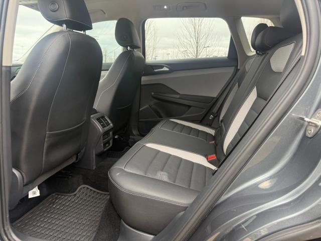 2022 Volkswagen Taos Vehicle Photo in Oshkosh, WI 54904