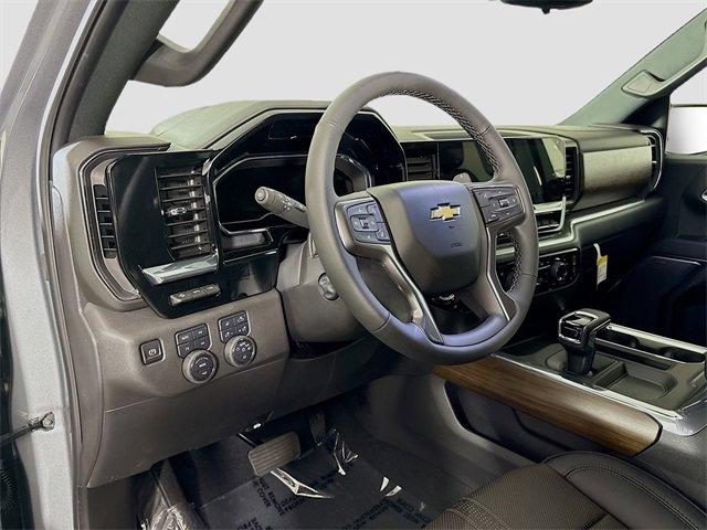 2025 Chevrolet Silverado 1500 Vehicle Photo in PUYALLUP, WA 98371-4149