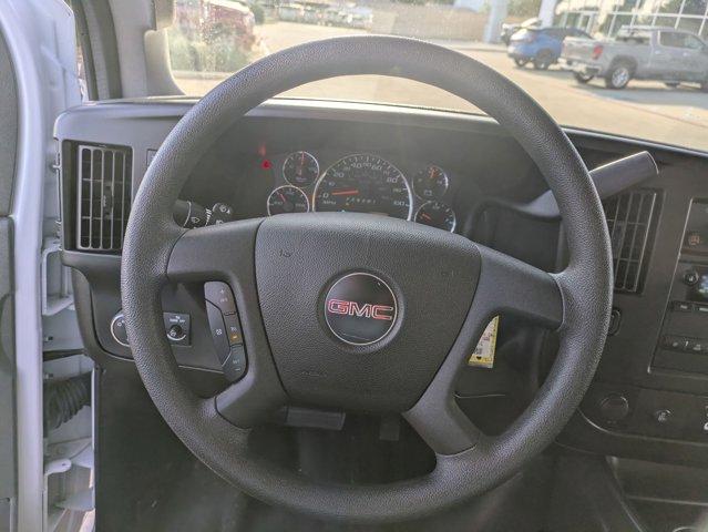 2023 GMC Savana Cargo Van Vehicle Photo in SELMA, TX 78154-1459