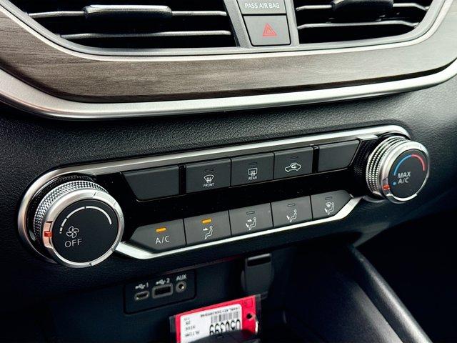 2025 Nissan Altima Vehicle Photo in Flemington, NJ 08822