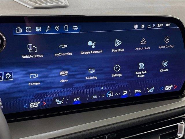 2025 Chevrolet Traverse Vehicle Photo in PUYALLUP, WA 98371-4149