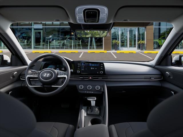 2025 Hyundai ELANTRA Vehicle Photo in Peoria, IL 61615