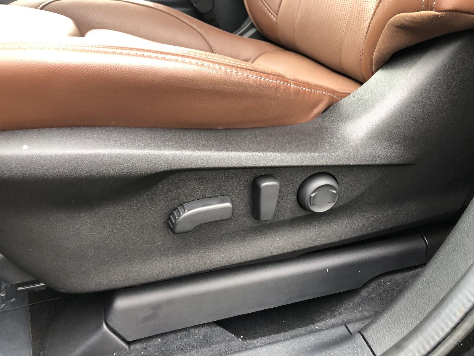 2022 Subaru Ascent Vehicle Photo in Mechanicsburg, PA 17050