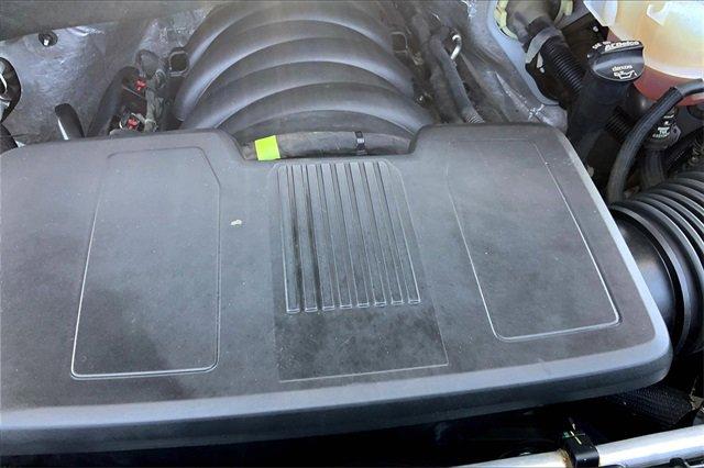 2022 GMC Sierra 1500 Vehicle Photo in TOPEKA, KS 66609-0000