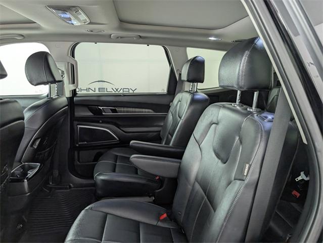 2024 Kia Telluride Vehicle Photo in ENGLEWOOD, CO 80113-6708