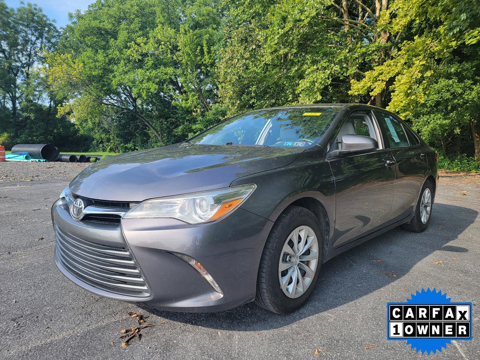 2015 Toyota Camry Vehicle Photo in Harrisburg, PA 17111