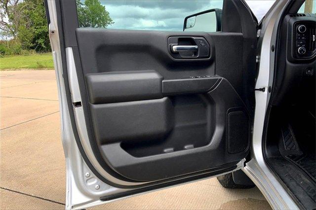 2022 Chevrolet Silverado 1500 Vehicle Photo in TOPEKA, KS 66609-0000