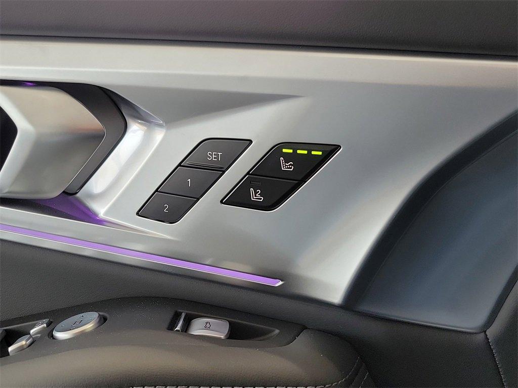 2023 BMW XM Vehicle Photo in Muncy, PA 17756