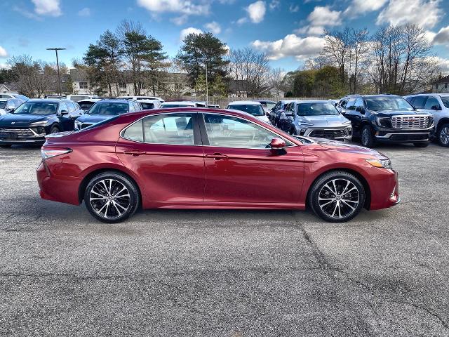 2018 Toyota Camry Vehicle Photo in WILLIAMSVILLE, NY 14221-2883