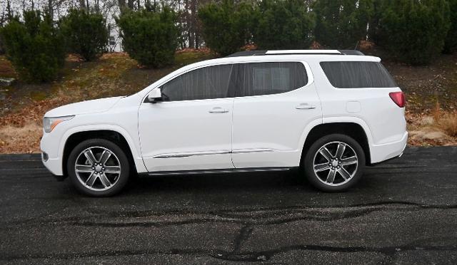 2019 GMC Acadia Vehicle Photo in NORWOOD, MA 02062-5222