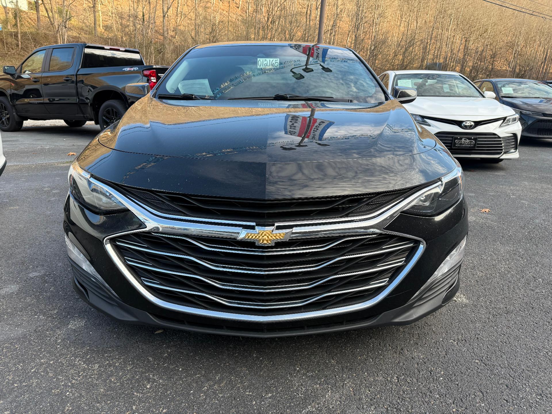 Used 2021 Chevrolet Malibu 1LT with VIN 1G1ZD5ST8MF012165 for sale in Prestonsburg, KY