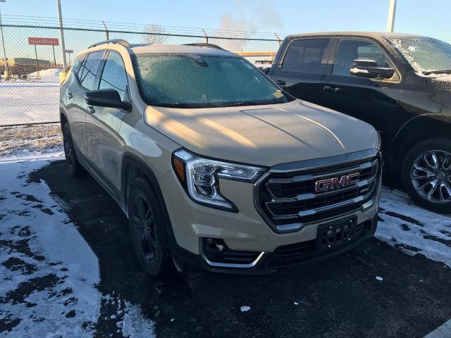 2023 GMC Terrain Vehicle Photo in GREEN BAY, WI 54303-3330