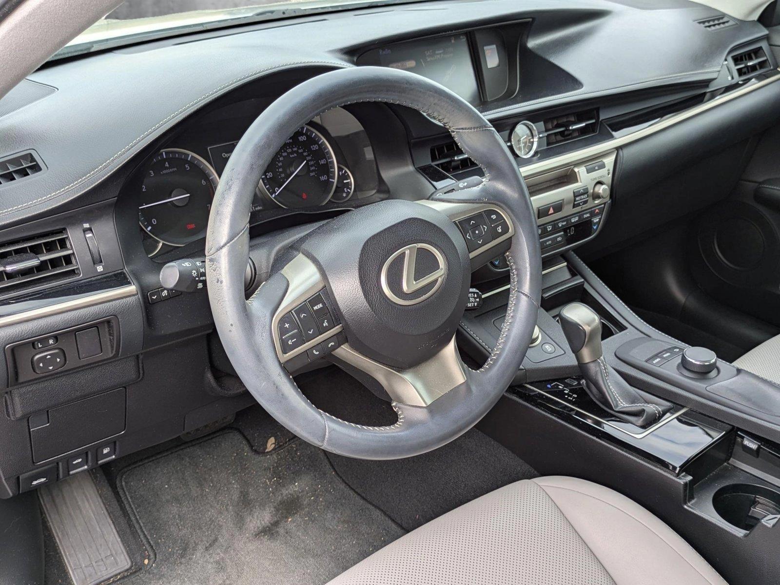 2016 Lexus ES 350 Vehicle Photo in Clearwater, FL 33761