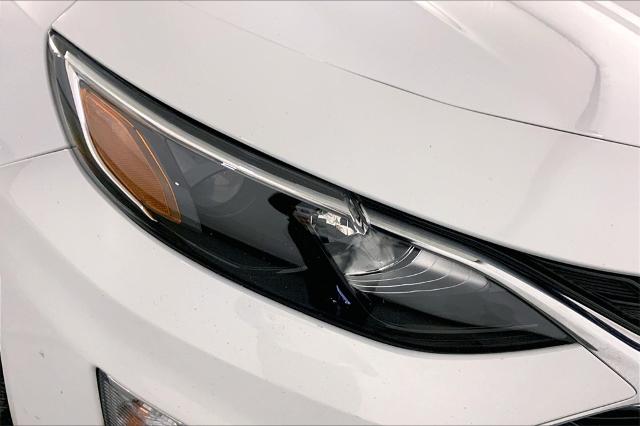2022 Chevrolet Malibu Vehicle Photo in Lees Summit, MO 64086