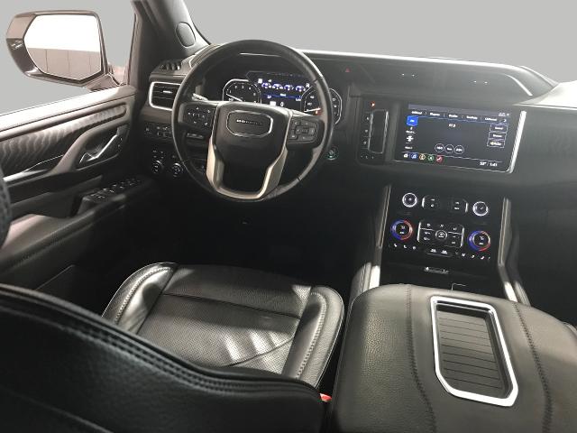 2021 GMC Yukon XL Vehicle Photo in GREEN BAY, WI 54303-3330