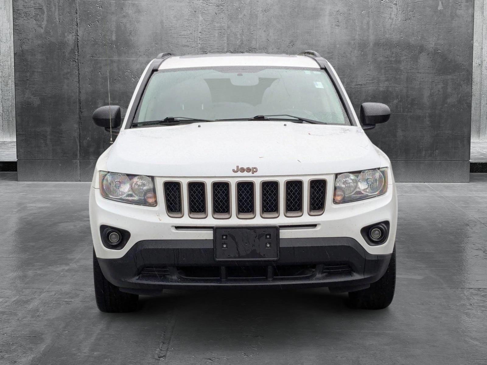 2017 Jeep Compass Vehicle Photo in St. Petersburg, FL 33713