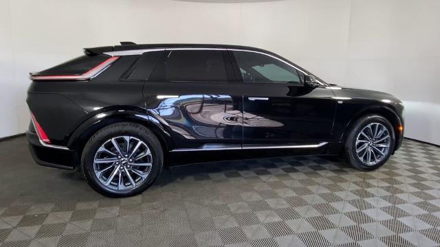 2024 Cadillac LYRIQ Vehicle Photo in ALLIANCE, OH 44601-4622