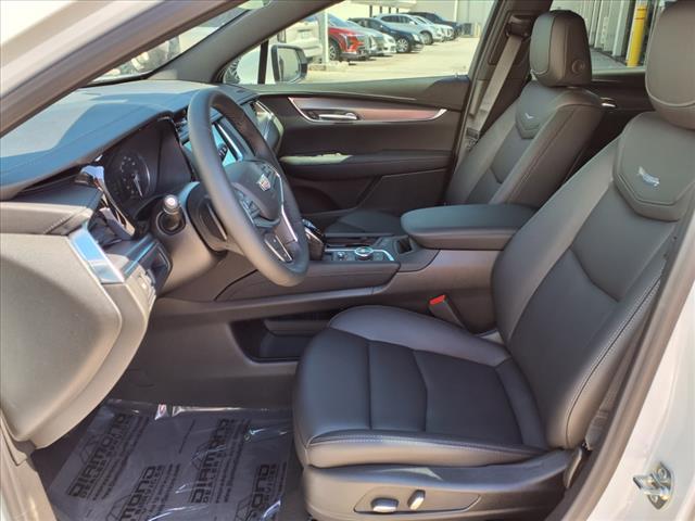 2025 Cadillac XT5 Vehicle Photo in TAMPA, FL 33612-3404