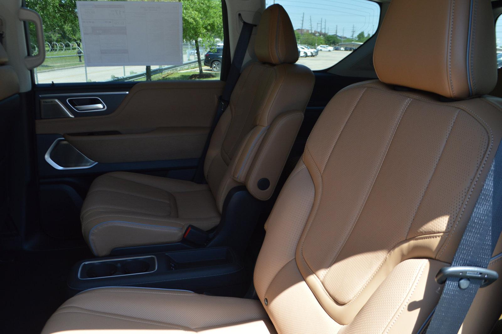 2025 INFINITI QX80 Vehicle Photo in Houston, TX 77090