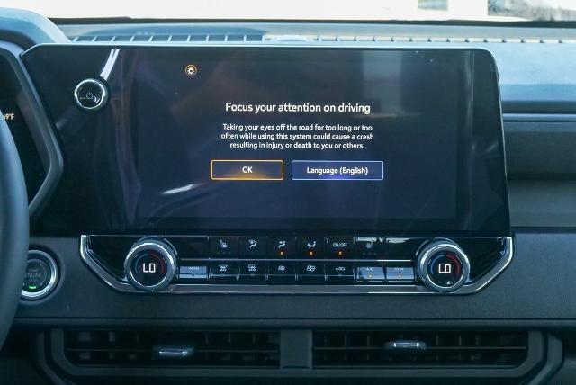 2025 Chevrolet Colorado Vehicle Photo in VENTURA, CA 93003-8585