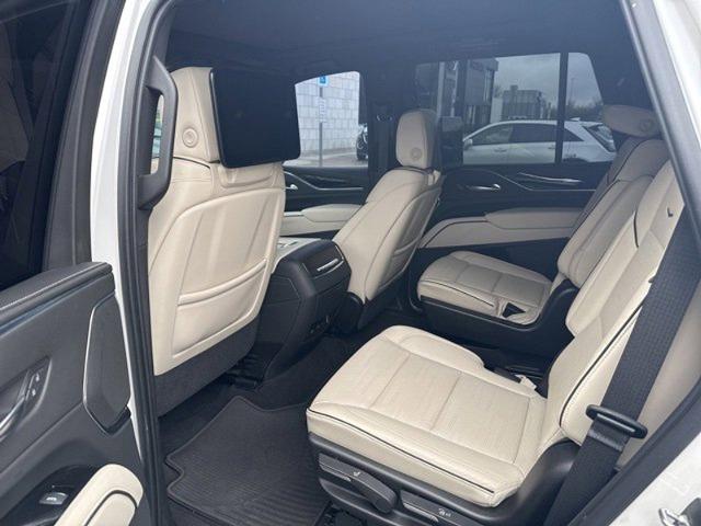 2021 Cadillac Escalade Vehicle Photo in TREVOSE, PA 19053-4984