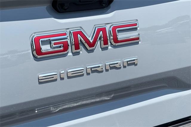 2025 GMC Sierra 1500 Vehicle Photo in ELK GROVE, CA 95757-8703