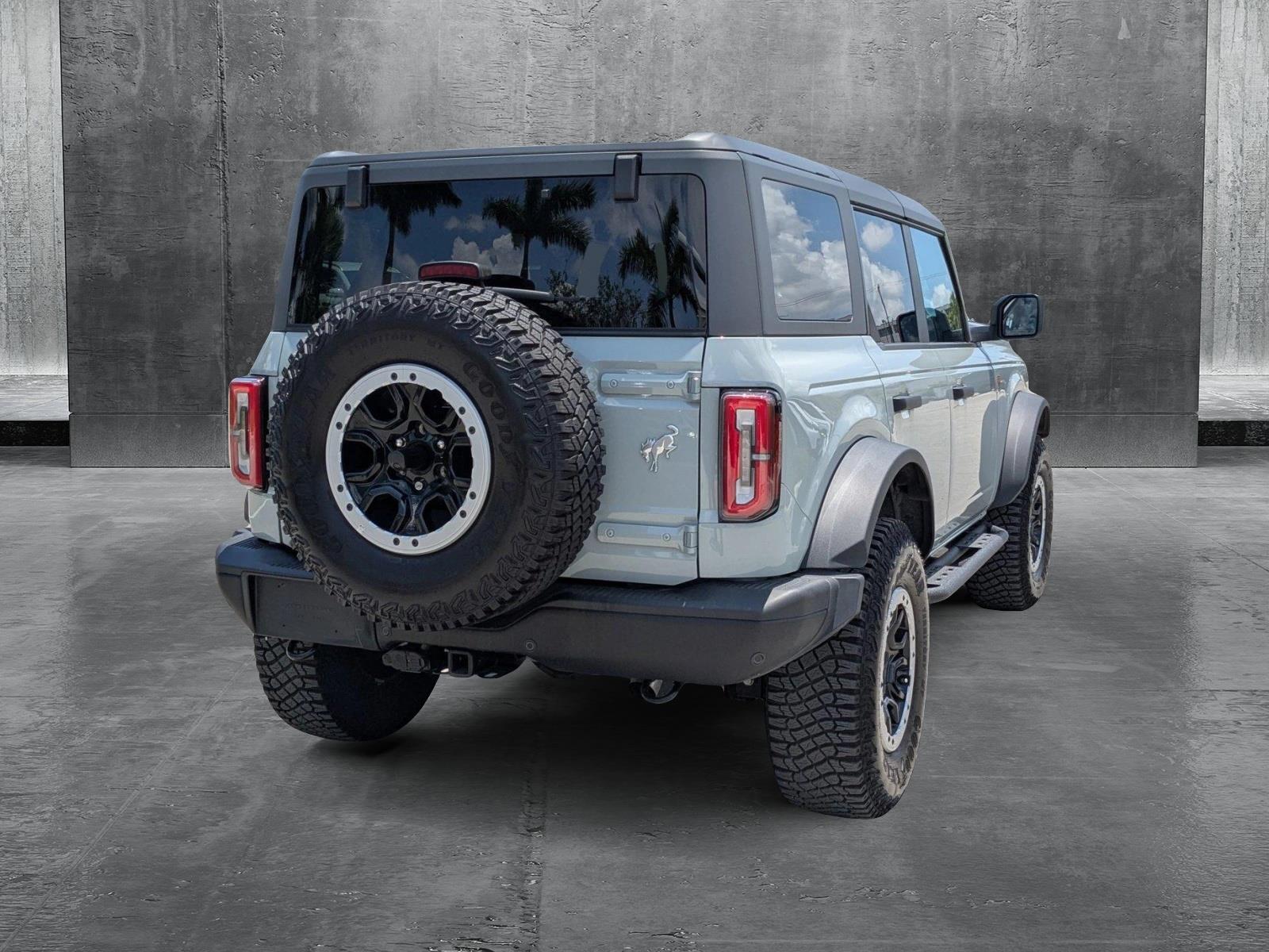 2024 Ford Bronco Vehicle Photo in Miami, FL 33169