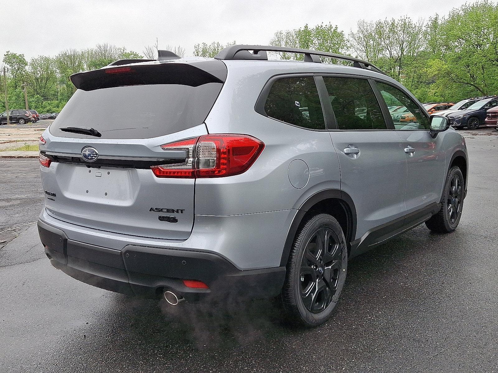 2025 Subaru Ascent Vehicle Photo in Harrisburg, PA 17111