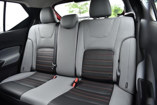 2024 Nissan Kicks Vehicle Photo in Ballwin, MO 63011