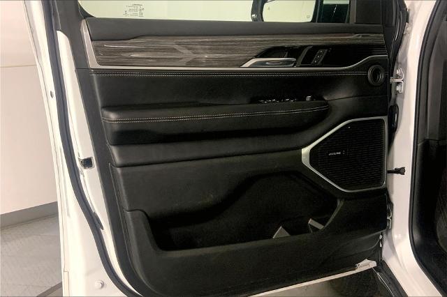 2022 Jeep Wagoneer Vehicle Photo in Kansas City, MO 64114