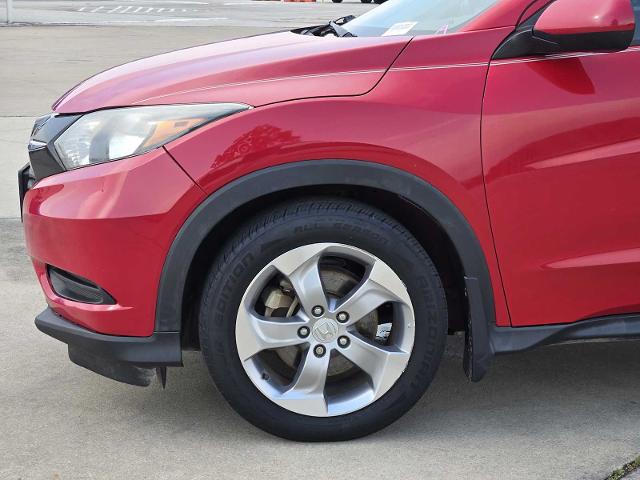 2018 Honda HR-V Vehicle Photo in DENTON, TX 76210-9321