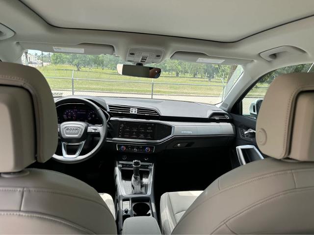 2025 Audi Q3 Vehicle Photo in HOUSTON, TX 77090