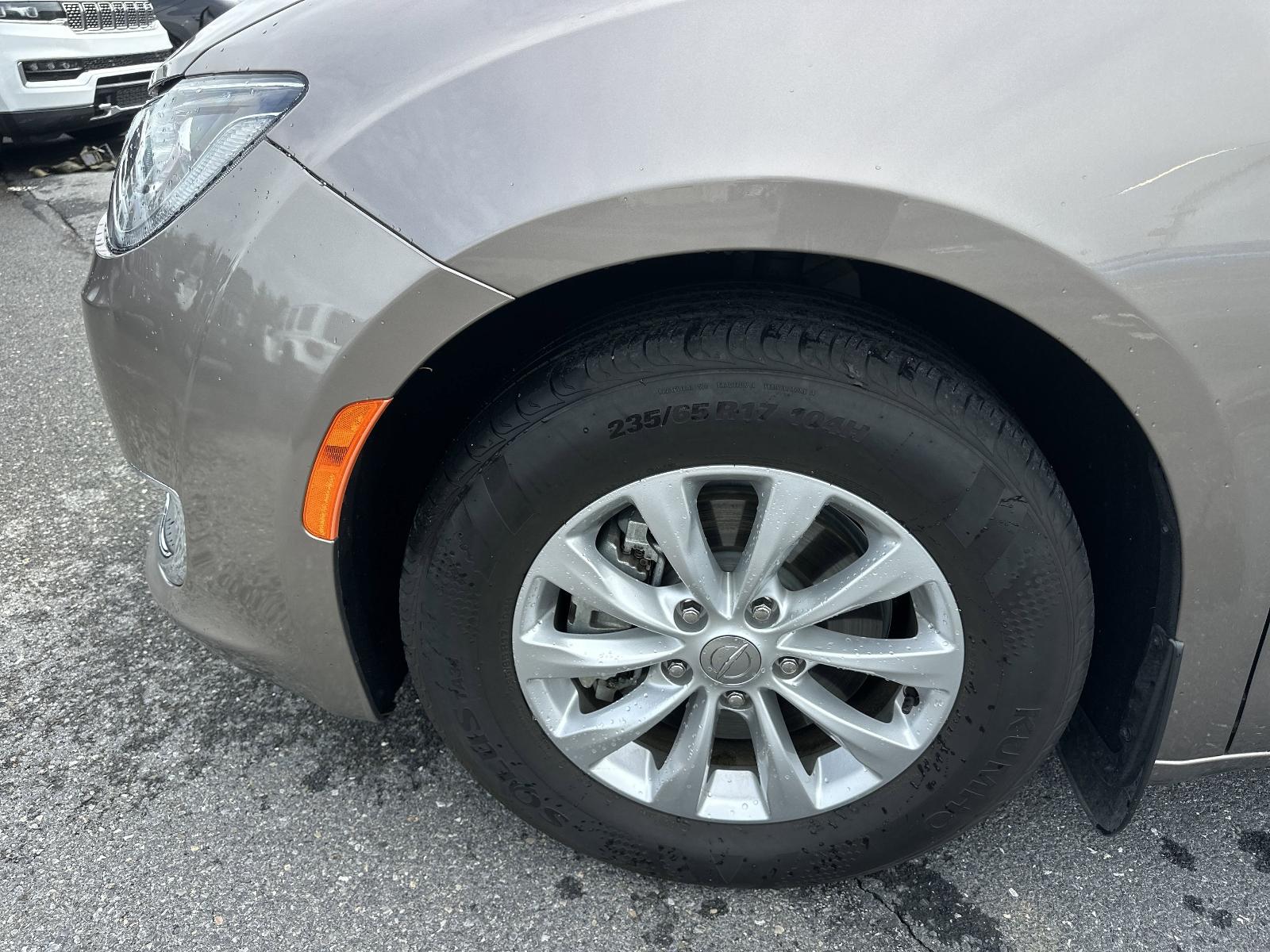 2018 Chrysler Pacifica Vehicle Photo in Mechanicsburg, PA 17050-1707