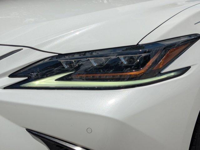 2019 Lexus ES 350 Vehicle Photo in BRUNSWICK, GA 31525-1881