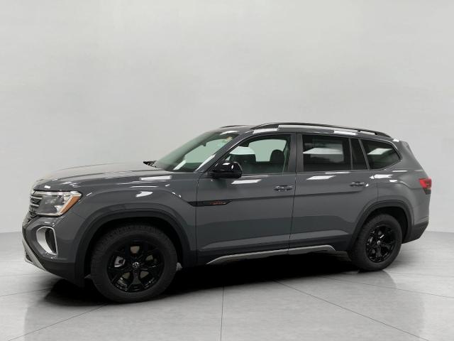 2025 Volkswagen Atlas Vehicle Photo in Appleton, WI 54913