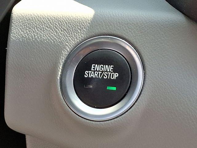 2019 GMC Terrain Vehicle Photo in WATERTOWN, CT 06795-3318