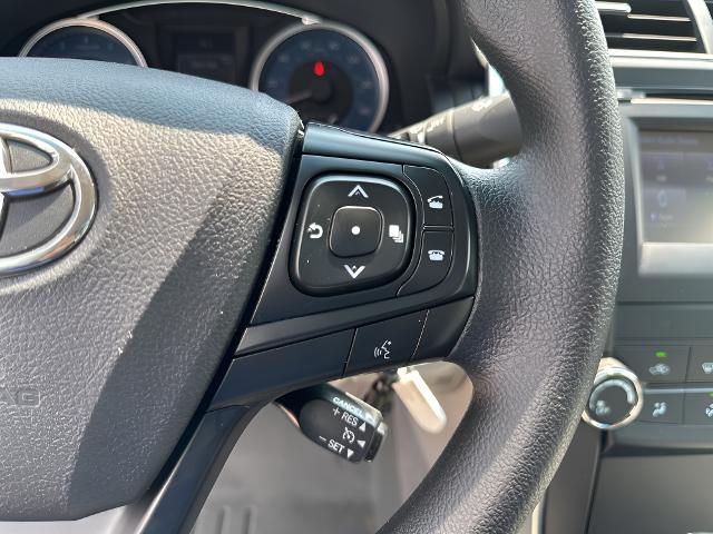 2017 Toyota Camry Vehicle Photo in MANITOWOC, WI 54220-5838