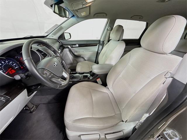 2015 Kia Sorento Vehicle Photo in Everett, WA 98204