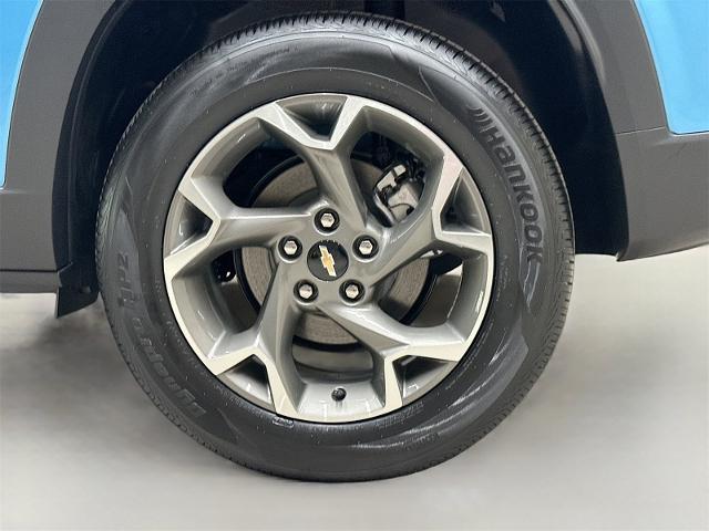 2025 Chevrolet Trax Vehicle Photo in EVERETT, WA 98203-5662