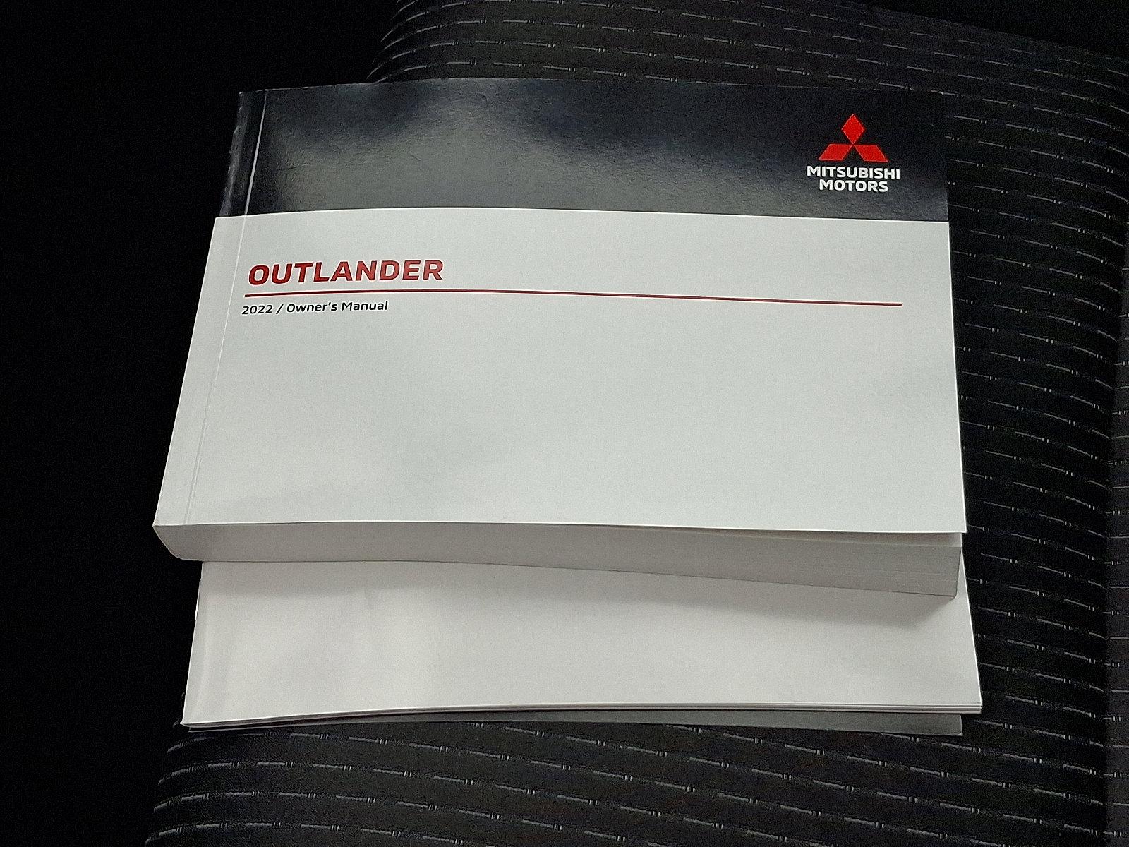2022 Mitsubishi Outlander Vehicle Photo in Trevose, PA 19053
