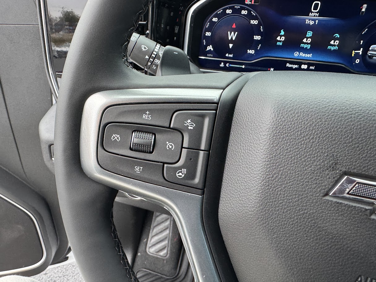 2025 Chevrolet Silverado 1500 Vehicle Photo in BOONVILLE, IN 47601-9633