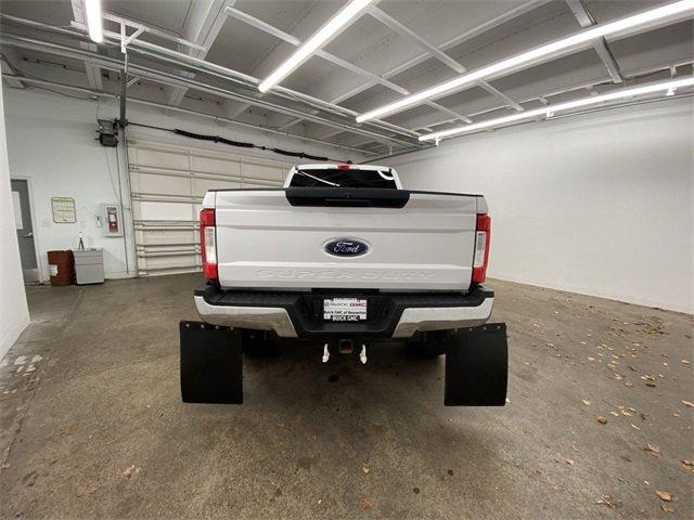 2019 Ford Super Duty F-250 SRW Vehicle Photo in PORTLAND, OR 97225-3518