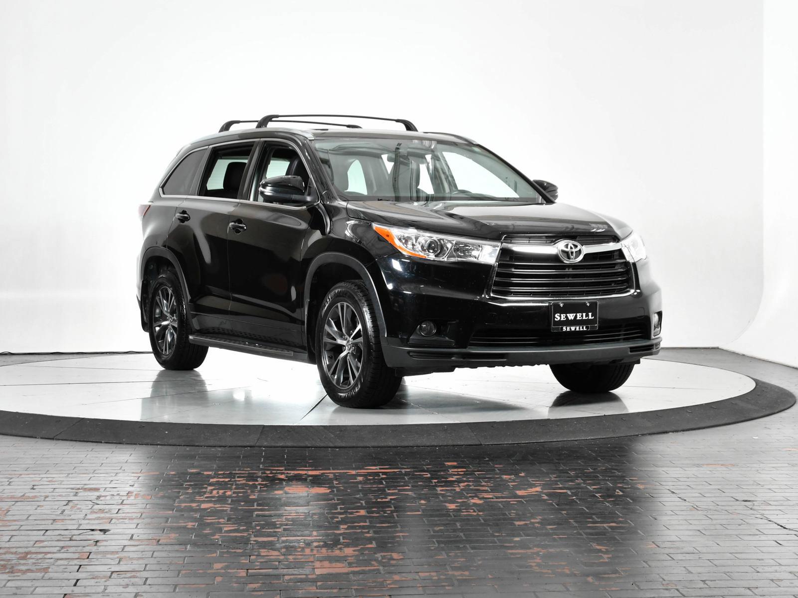 2016 Toyota Highlander Vehicle Photo in DALLAS, TX 75235