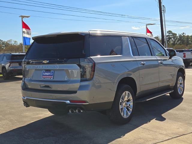 2025 Chevrolet Suburban Vehicle Photo in CROSBY, TX 77532-9157