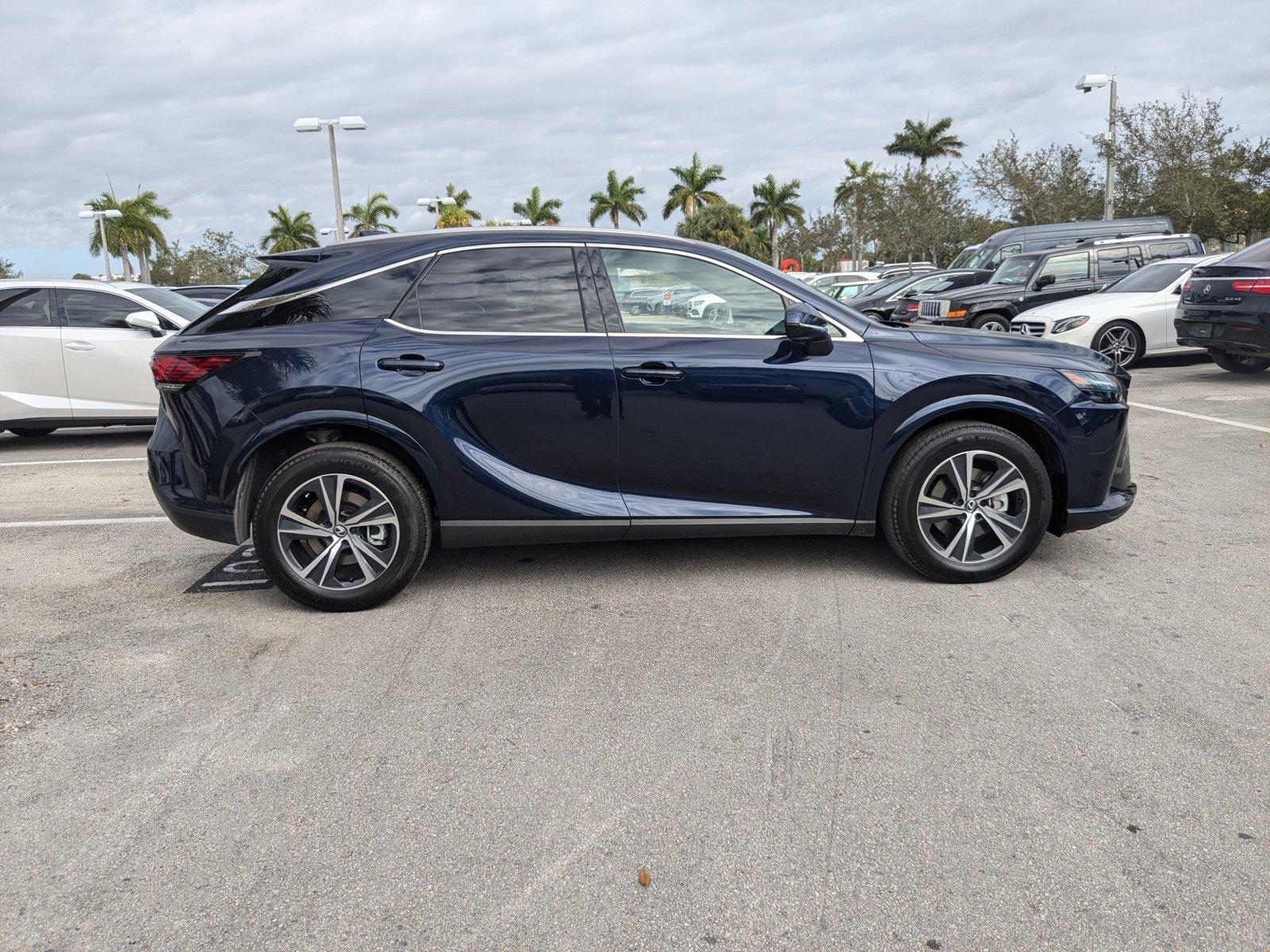 2024 Lexus RX 350 Vehicle Photo in Miami, FL 33169