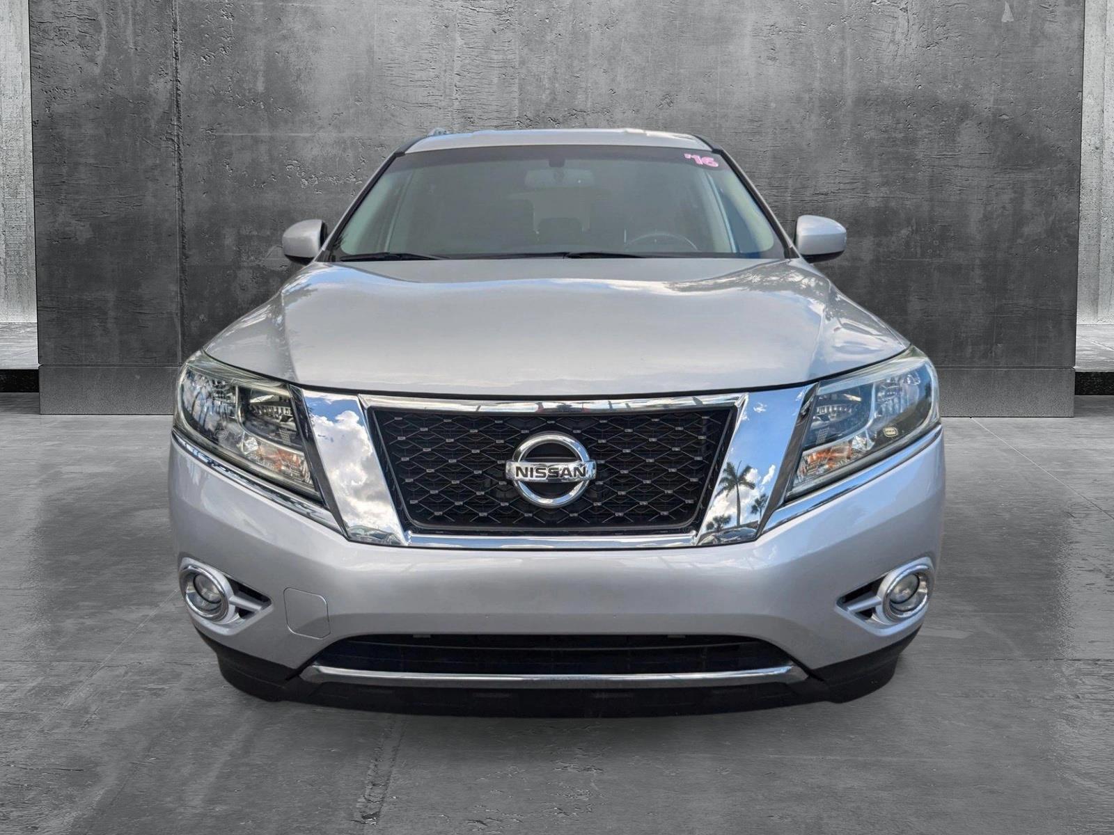 2016 Nissan Pathfinder Vehicle Photo in Miami, FL 33135